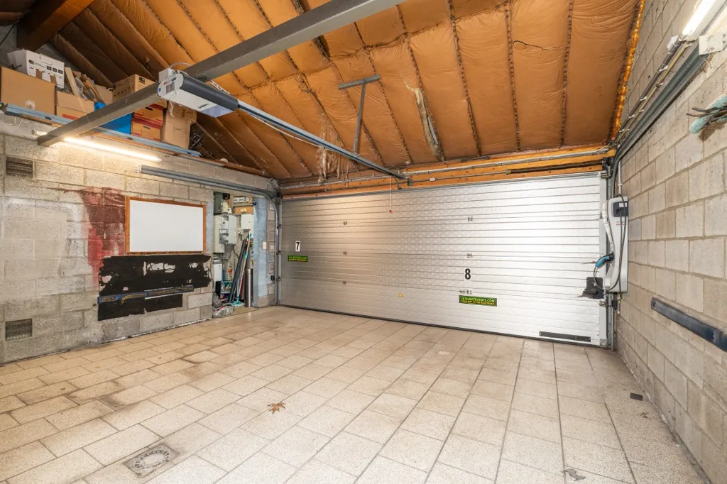 garage
