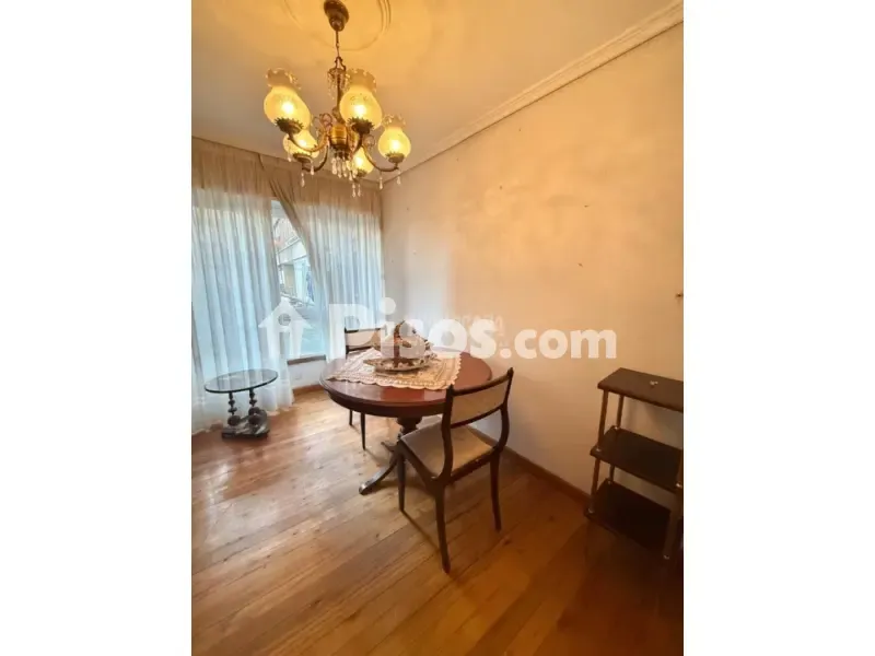 Söögituba - Ground Floor Flat with Ascender in Santander