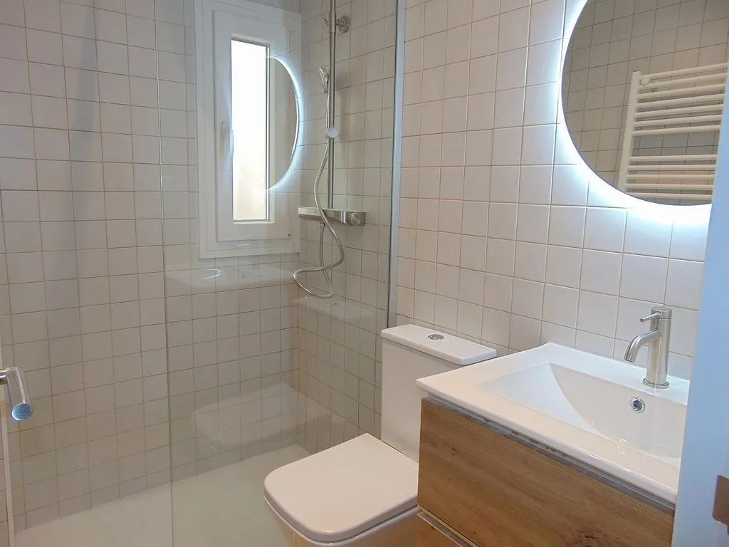Salles de bain - Reformed Flat with East View in Arganzuela