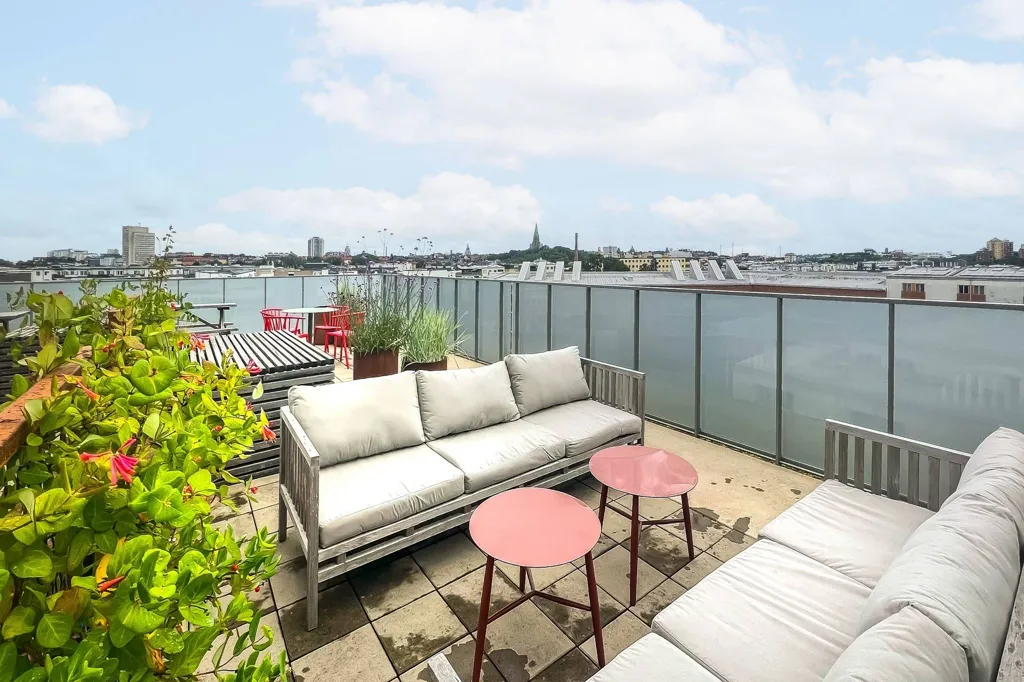Terrasse - Apartment with West Balcony in Hammarby Sjöstad