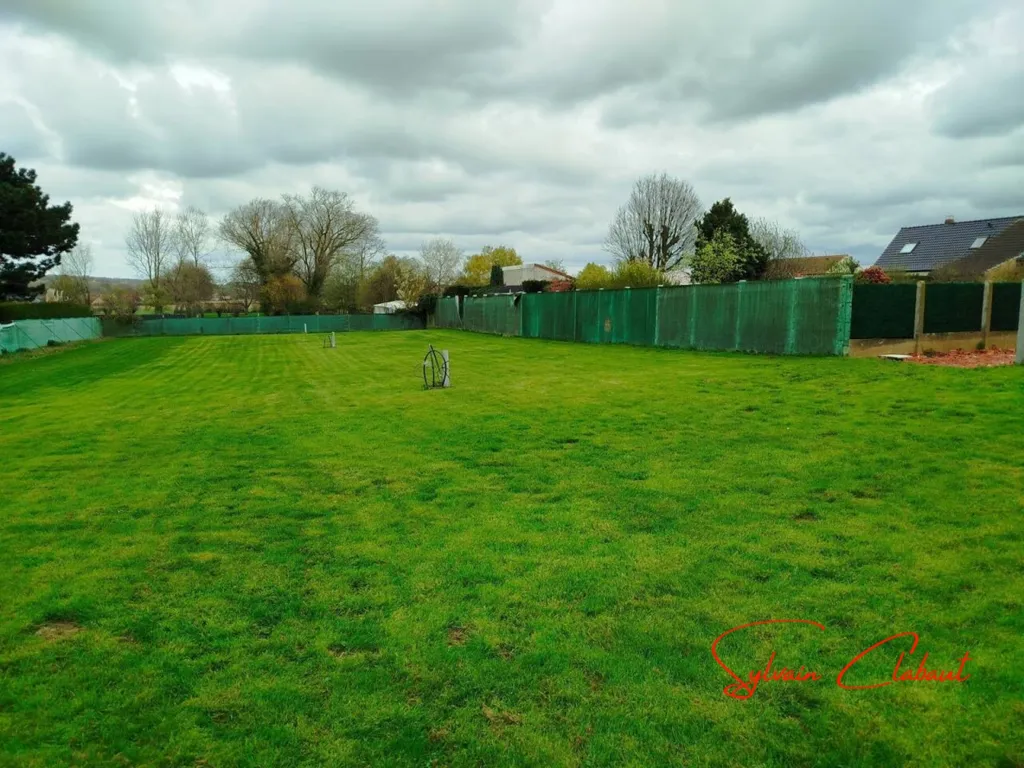Aed - Constructible Land with 50m Allée in Racquinghem