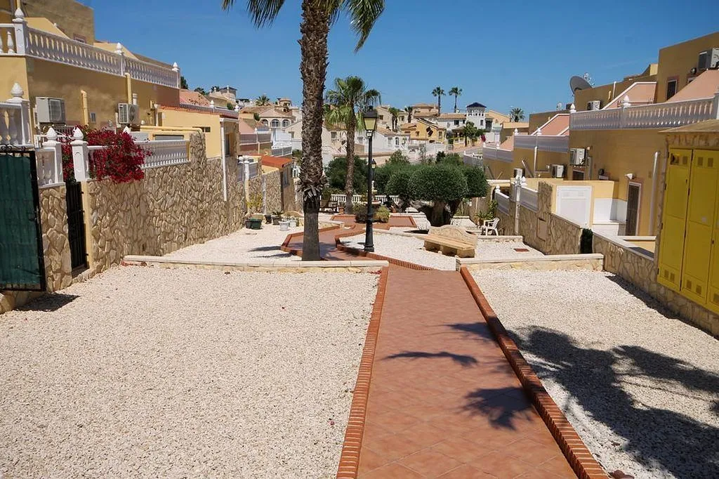Esterno - Semi-Detached House with Pool in Bosque de las Lomas