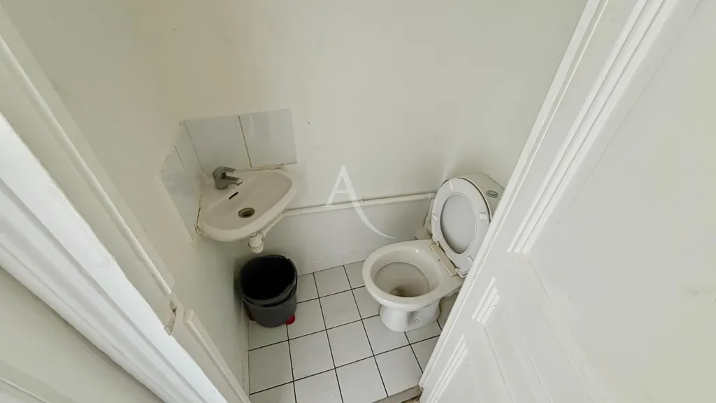 Vannitoad - Duplex Studio in Mairie Quarter