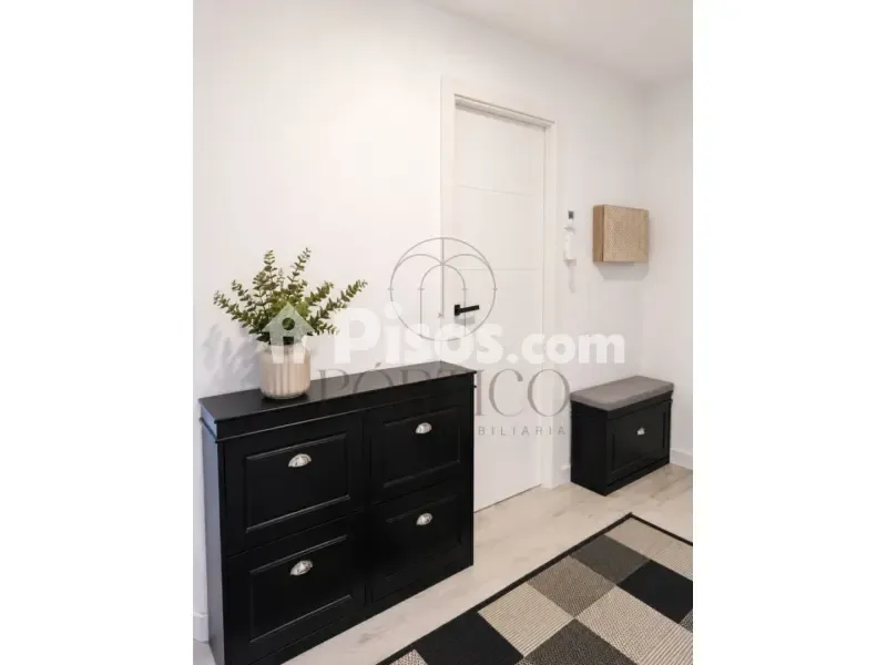 Esik - Penthouse with East View in Tui