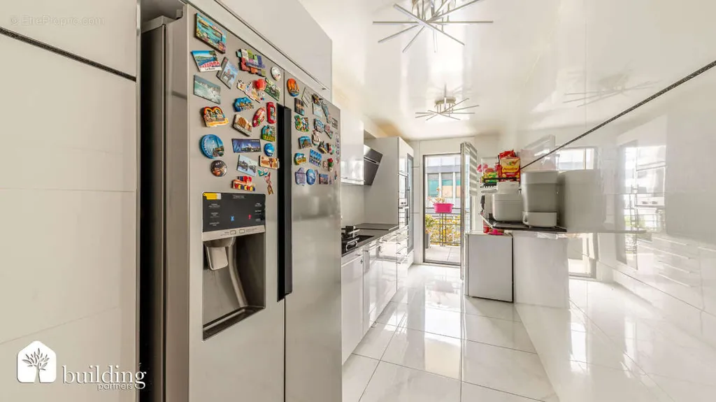 Cuisine - Appartement 4 Pièces avec Terrasses à Levallois-Perret