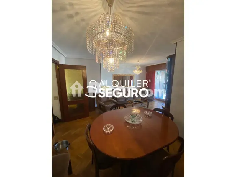 Söögituba - Ample Apartment with Terrace in Historic Centre