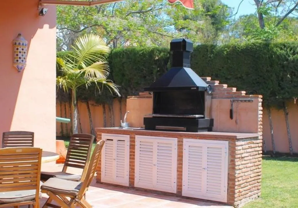 Terrasse - Andalusian Villa with Pool in Estepona