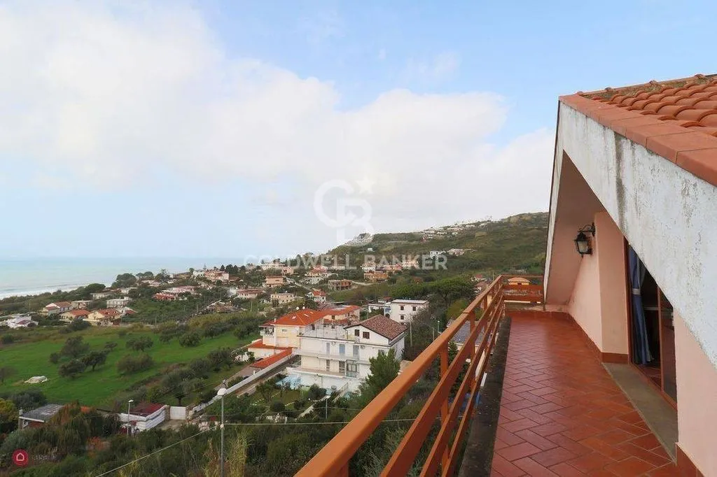 Terrasse - Panoramic Villa with Sea View in Agropoli