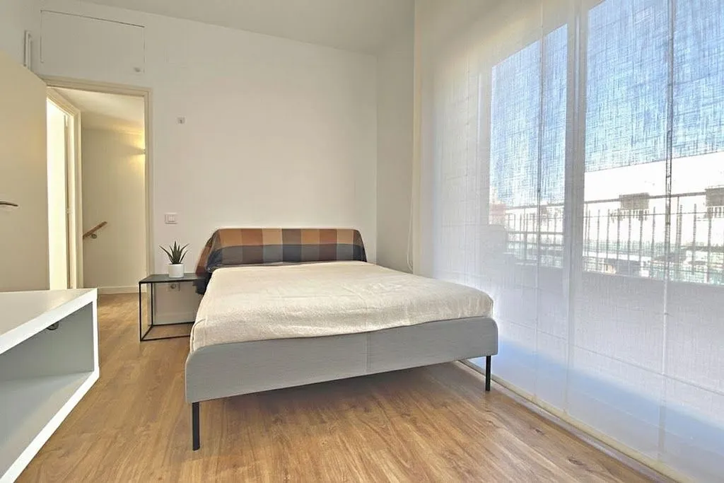 Magamistoad - Duplex with Terrace in Centre - Hospitalet de Llobregat