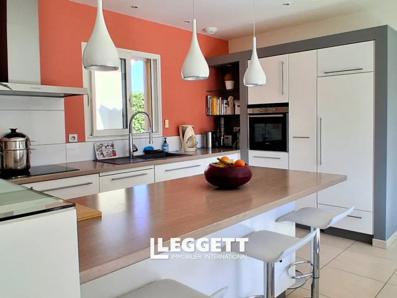 Cuisine - Maison d'Architecte avec Géothermie à Sarlat