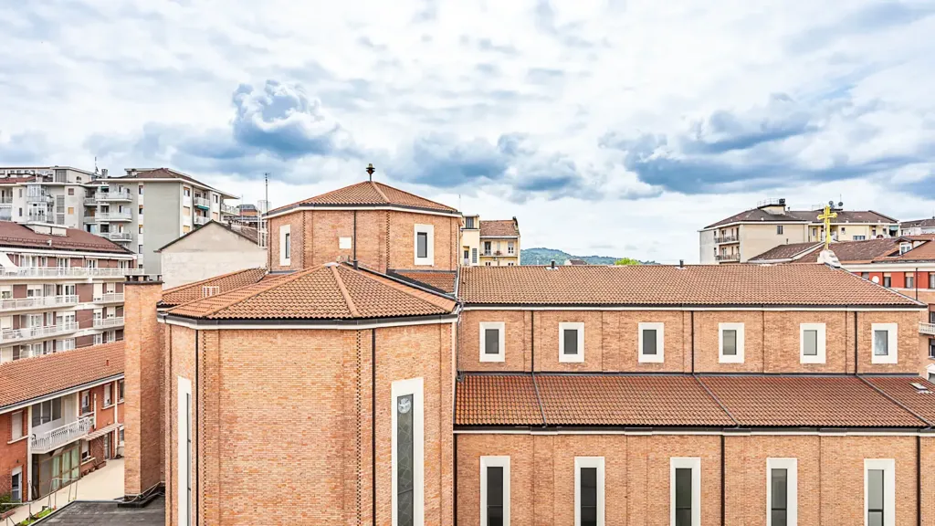 Esterno - Rustic-Style Apartment with Balcony in Turin