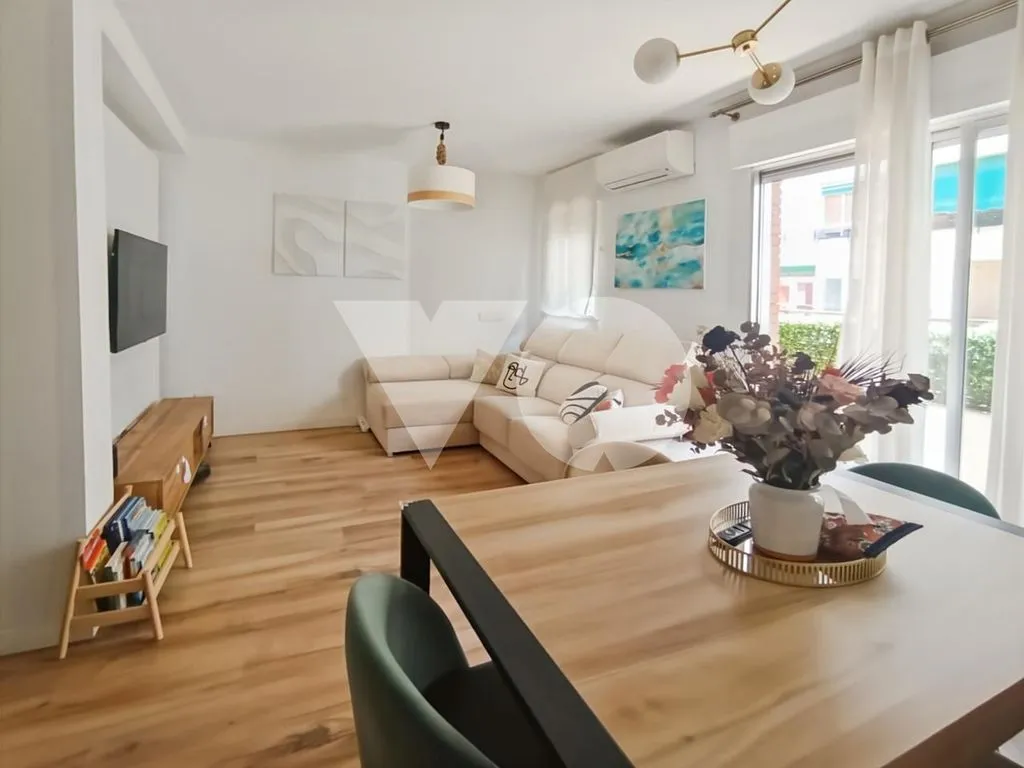 Séjour - Reformed Flat with Terrace in Madrid