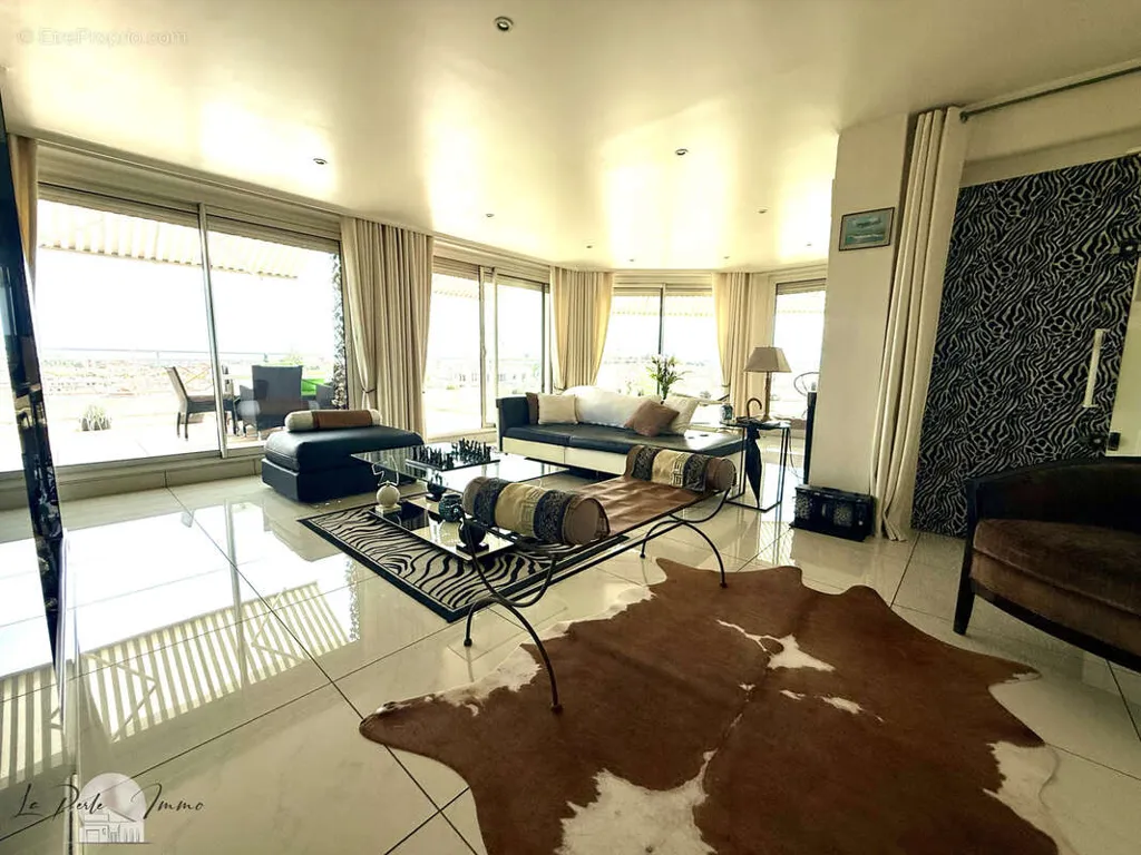 living_room