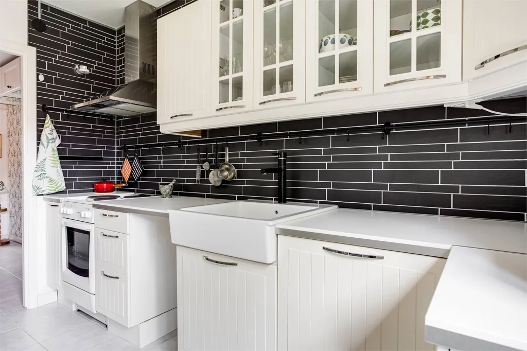 Köök - Bright 1-Bedroom Flat in Central Nora
