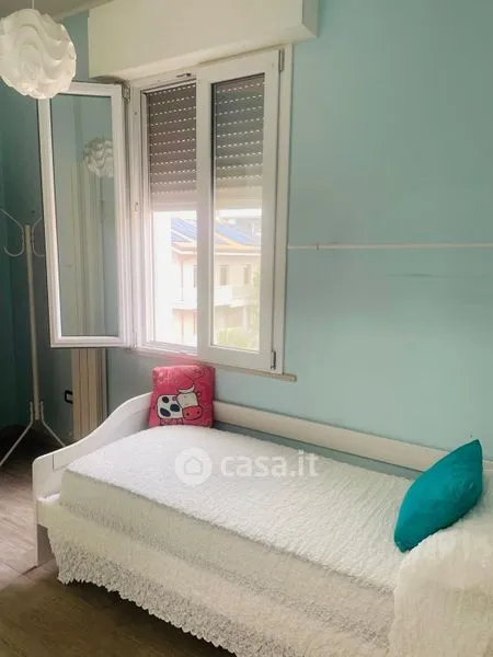 Chambres - Fully Furnished Flat with Balcony in Pesaro