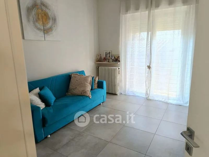Séjour - Rear-Access Villa with Garden in Frassineto Po