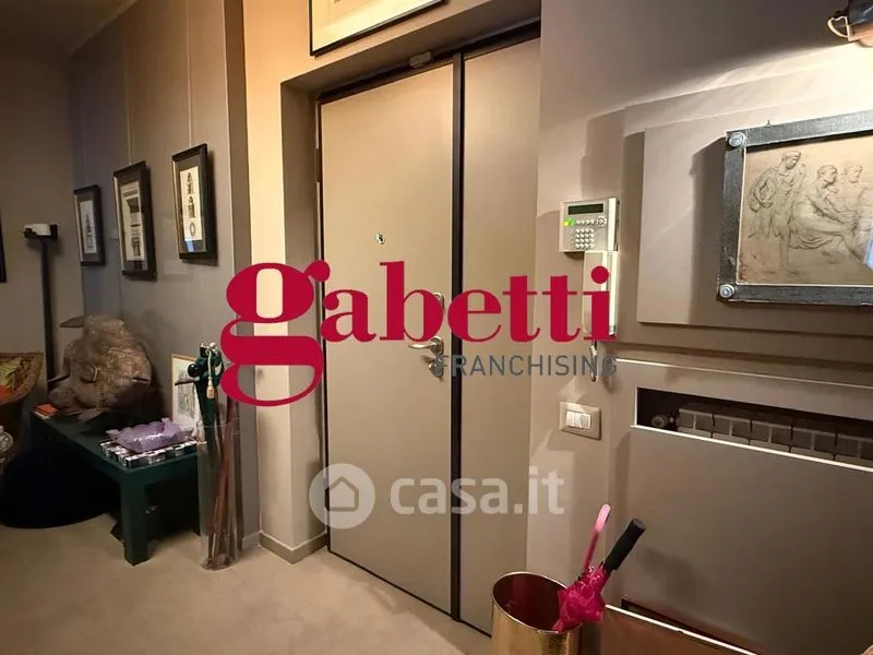 Magamistoad - Fully Rented Apartment with Large Terrace in Caserta