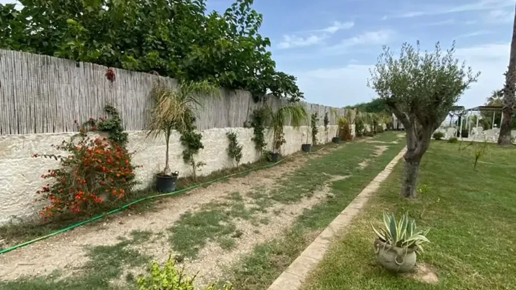 Aed - Villa with Sea View and Private Beach in Avola