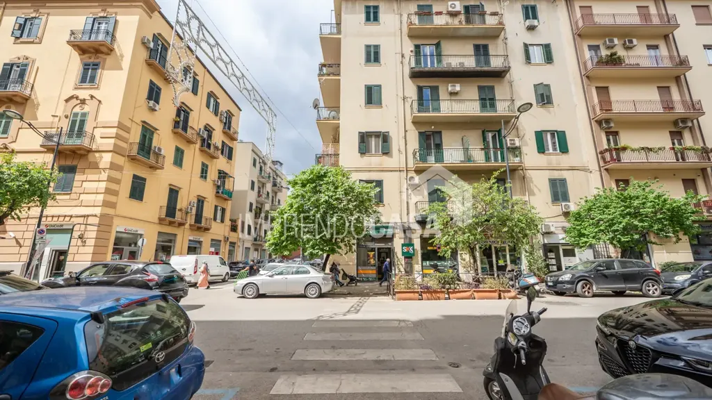 Välivaade - Rented Apartment with Balcony in Palermo