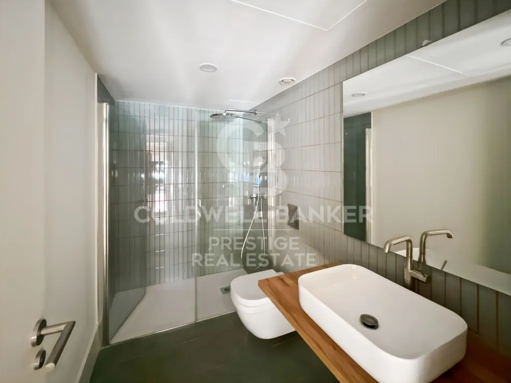 Badezimmer - Luxury Duplex with Terrace in Poblenou, Barcelona