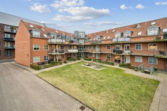 Aed - Apartment with Brick Facade in Silkeborg