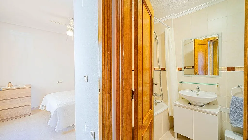 Salles de bain - Ground Floor Apartment with Pool in Orihuela Costa
