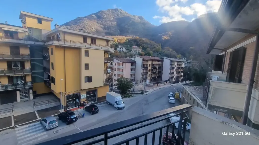 Balcon - Spacious Apartment with Panoramic View in Chiusano Di San Domenico