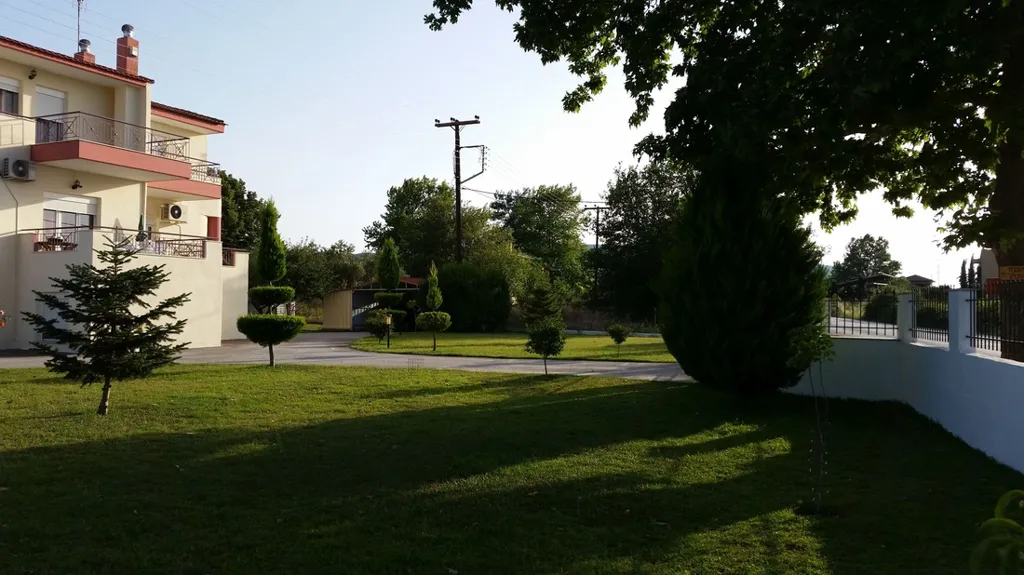 Jardin - Detached House with Panoramic View in Thessaloniki Suburbs