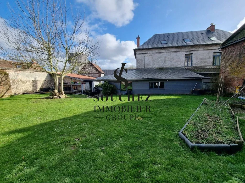 Jardin - Bâtisse en Pierres avec Jardin à Mont-Saint-Éloi