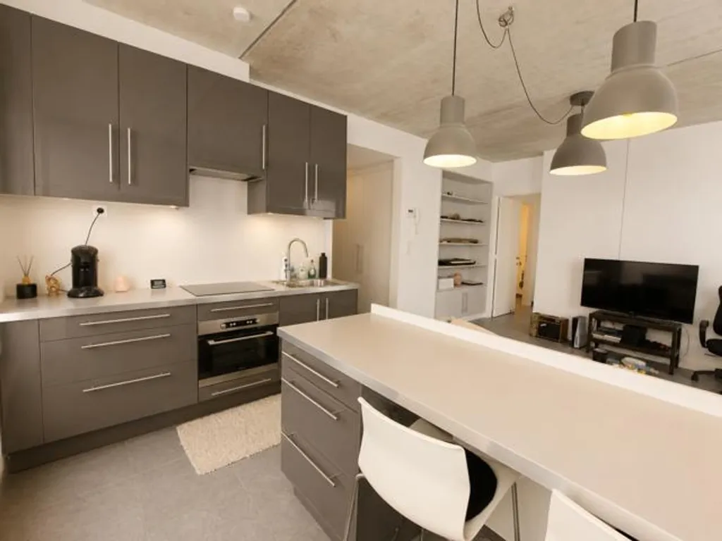 Köök - Modern Studio Apartment in Berchem