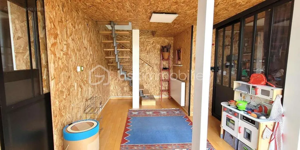 Esik - Loft with Garden near Châteaudun Centre