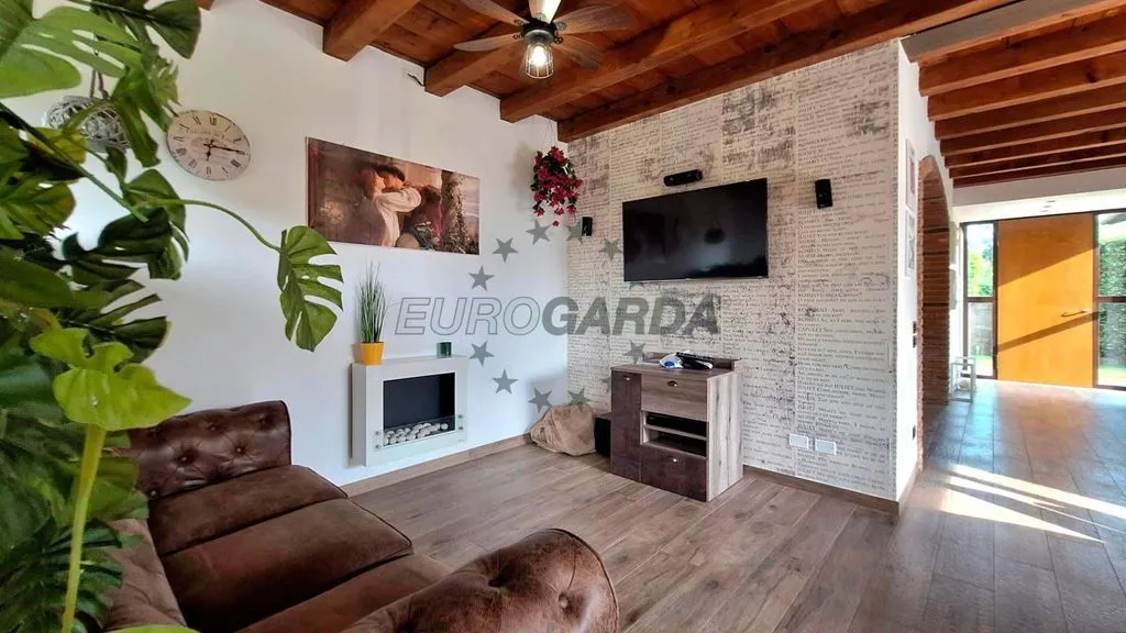 Elutuba - Villa with Pool in Lazise