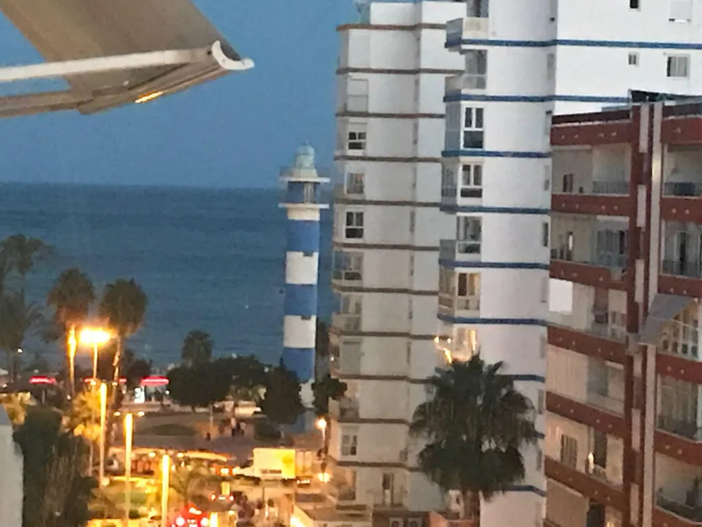 Rõdu - 2-Bedroom Flat with Sea View in Torre del Mar