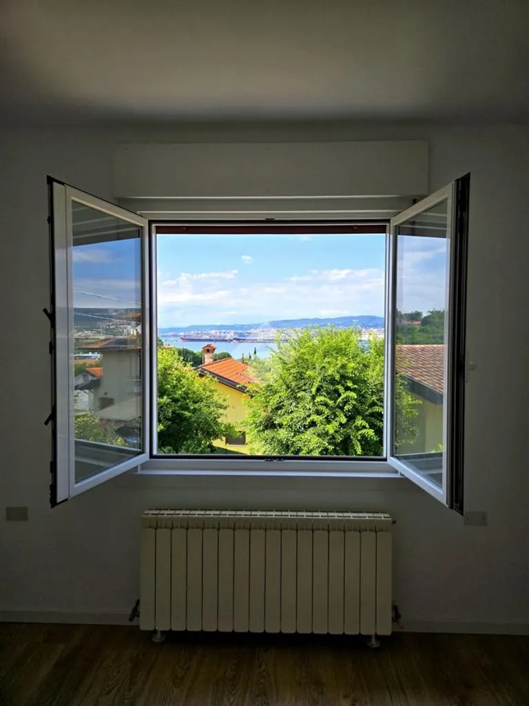Toad - Semi-detached House with Recent Renovation in Muggia