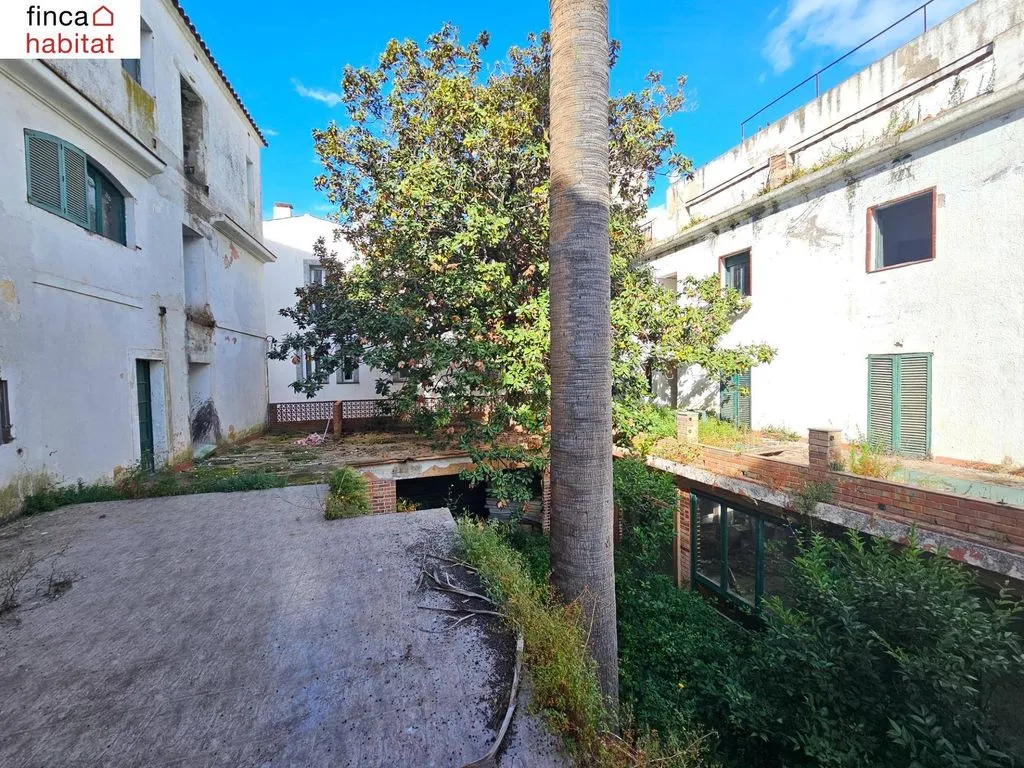 Aed - Apartment Complex with Sea View in Lloret de Mar