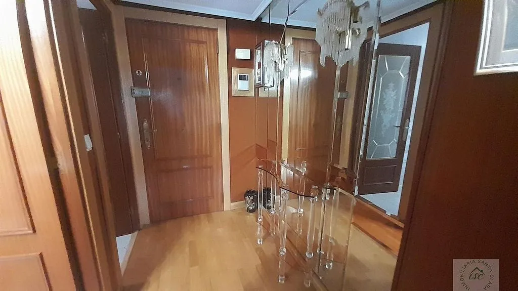 Entrée - Apartment with Terrace and Balcony in Txurdinaga