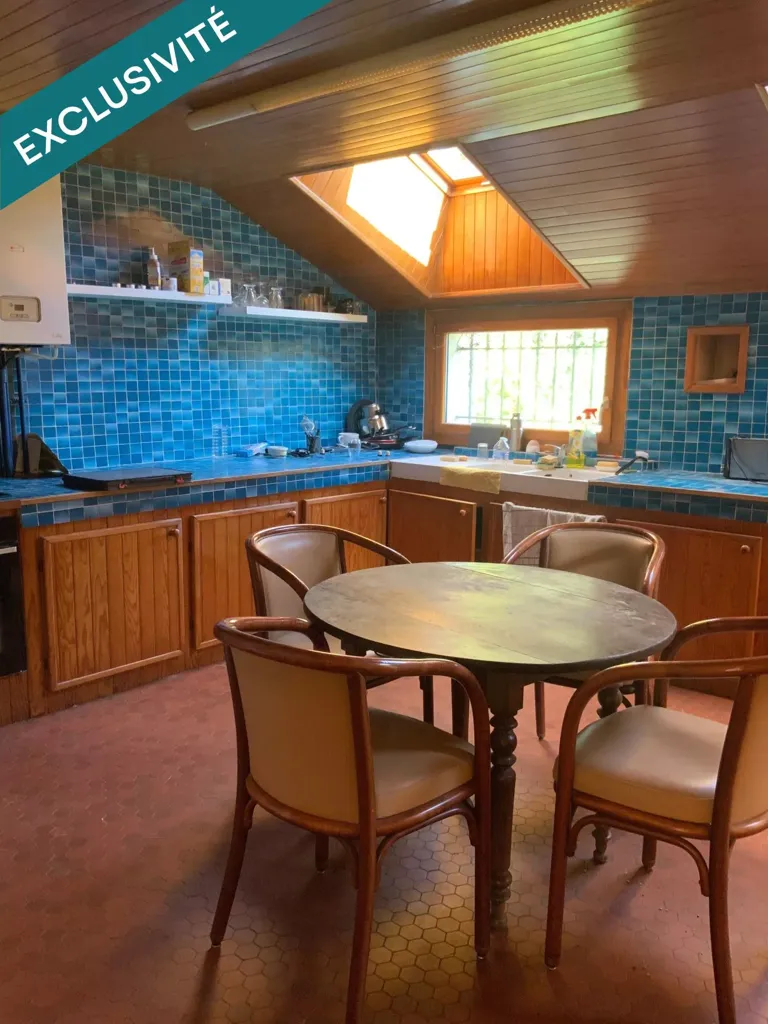 Dining Room - Charming 1950s Stone House in Riantec