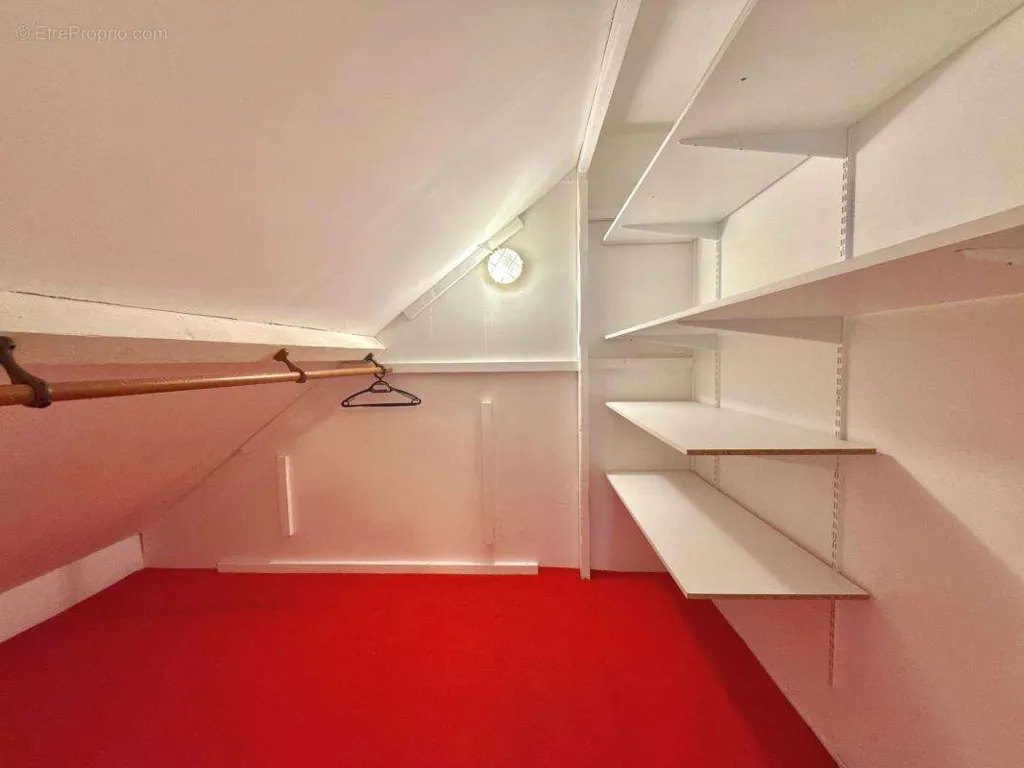 closet_dressing
