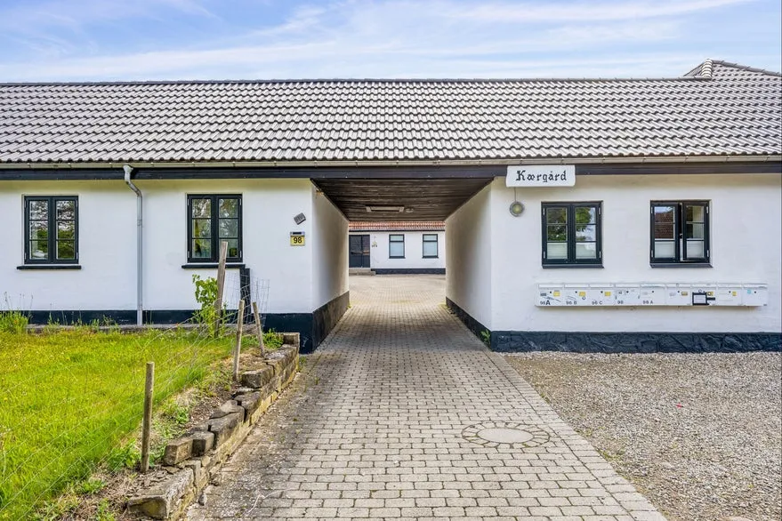 Extérieur - Historic Rental Property with Gardens in Store Heddinge