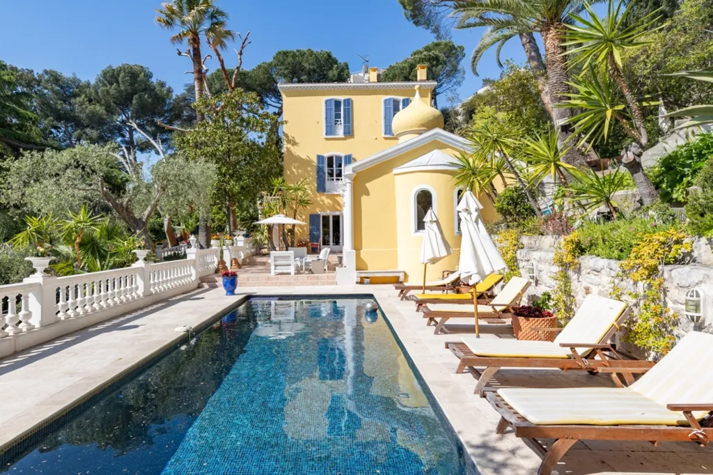 Piscine - Villa avec Piscine et Vue Mer à Nice