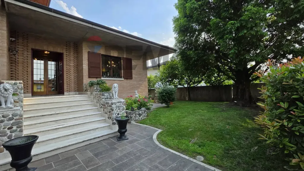 Extérieur - Prestigious Villa with Terrace in Caldogno