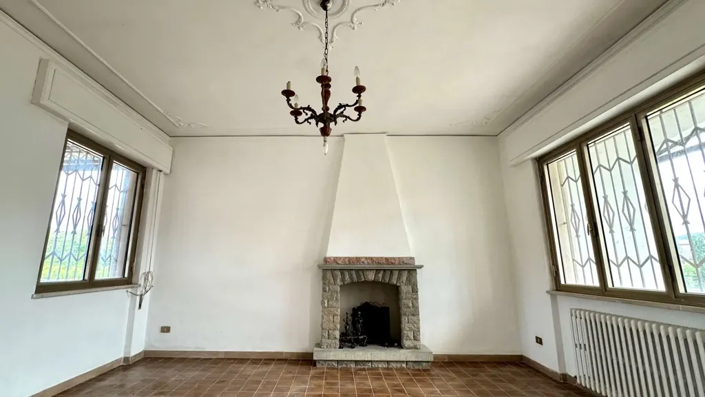 Elutuba - Villa with Garden in Capannori