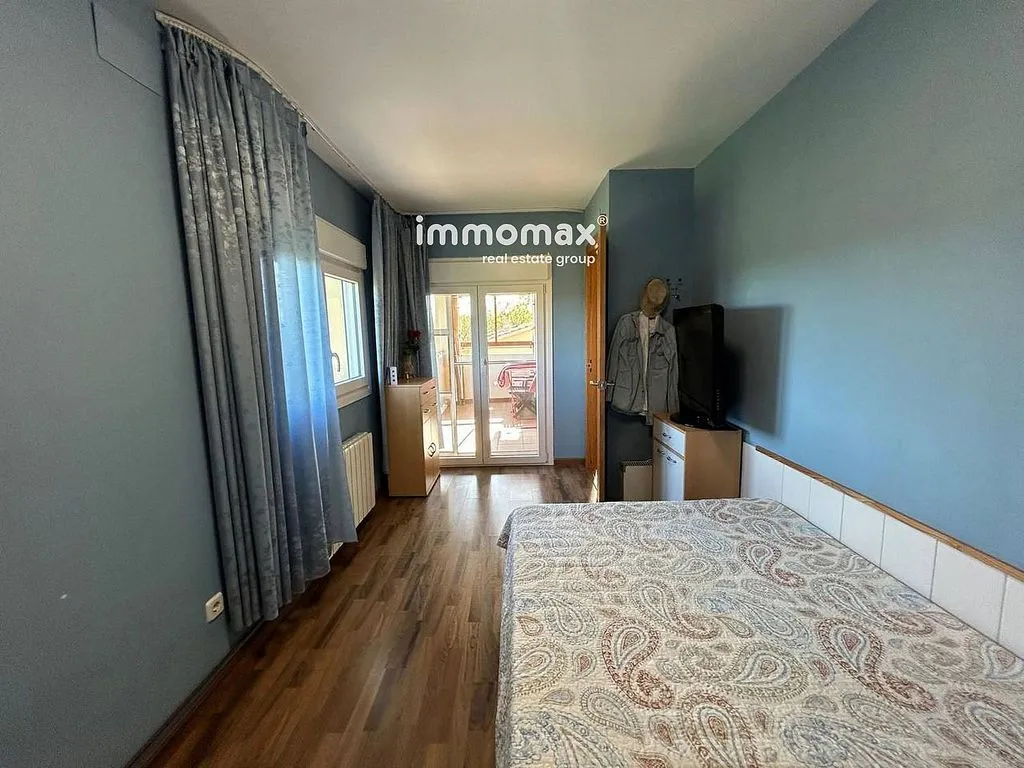 Chambres - Chalet with Garden and Garage in Palau-solità i Plegamans