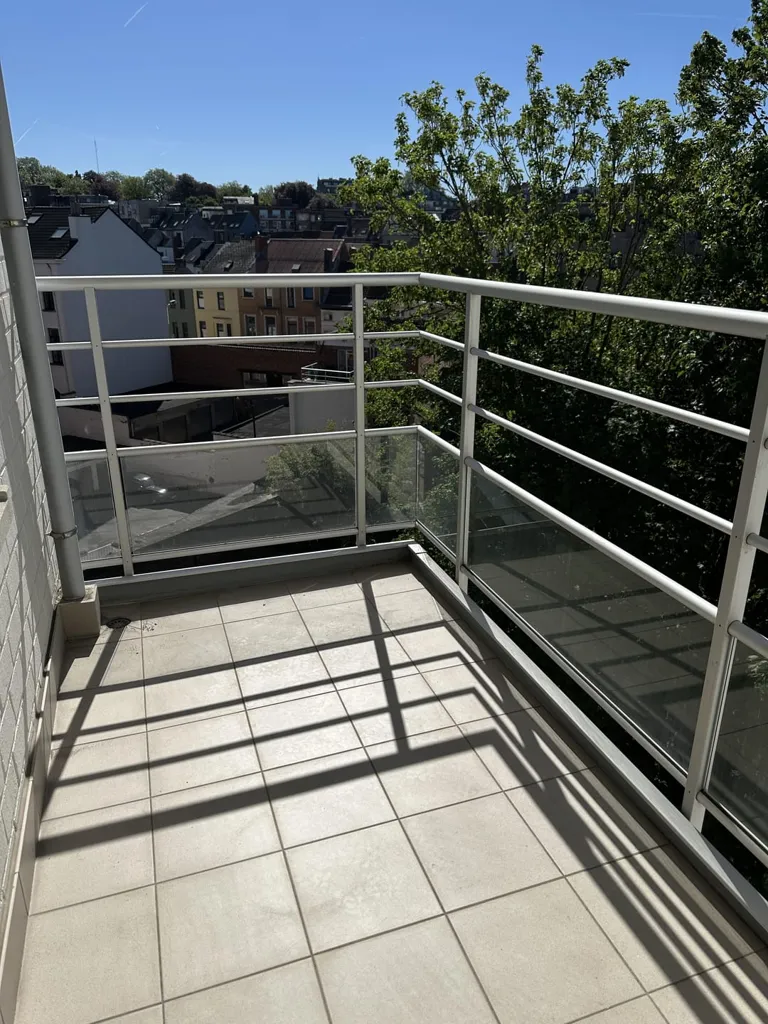 Balcon - Appartement avec Ascenseur et Parking à Gand