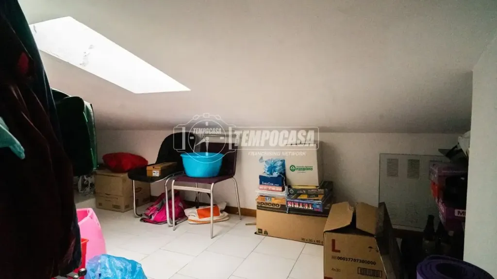 Pièces - Duplex Apartment with Terrace in Sassonia