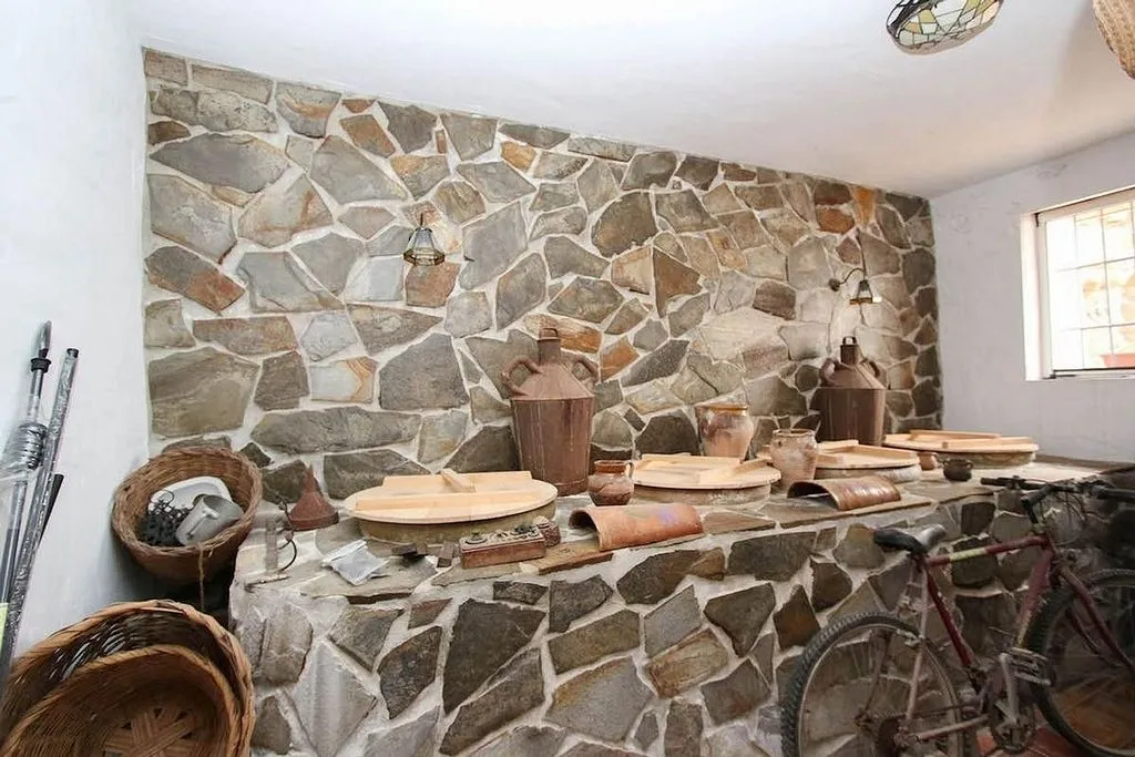 Pesuköök - Adjoined House with Terrace in Guaro