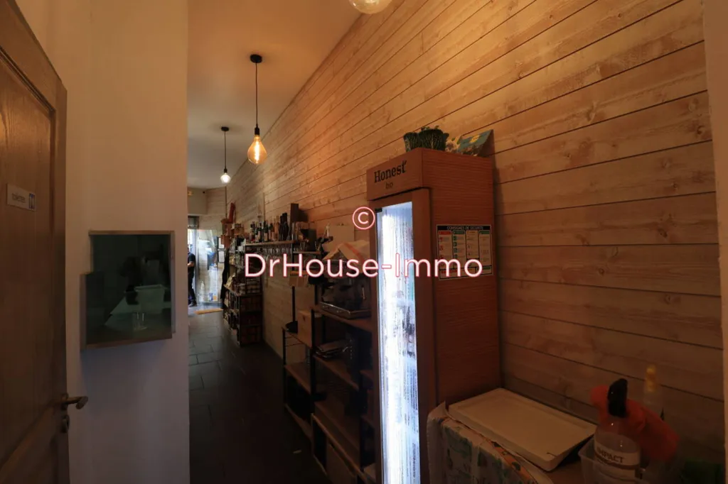 Hallway - 9-Piece Investment Building in Bordeaux