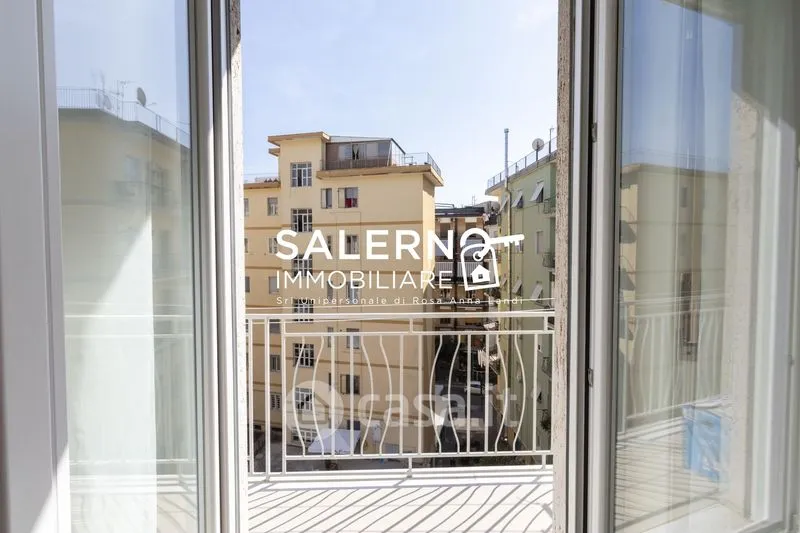 Balcon - Modern Flat with Balcony in Salerno Centre