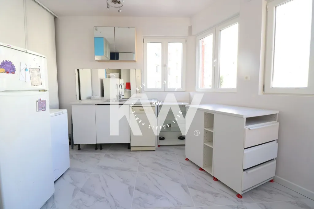 Köök - Flat with American Kitchen in Vanves
