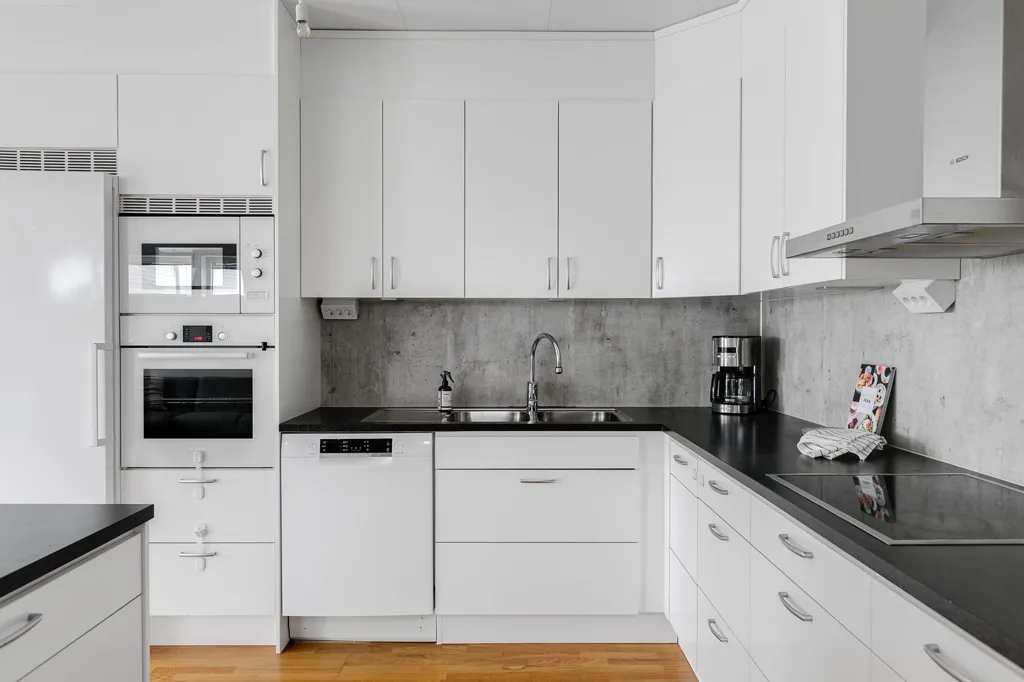 Kitchen - Bostadsrättsparhus with Garden in Burlöv